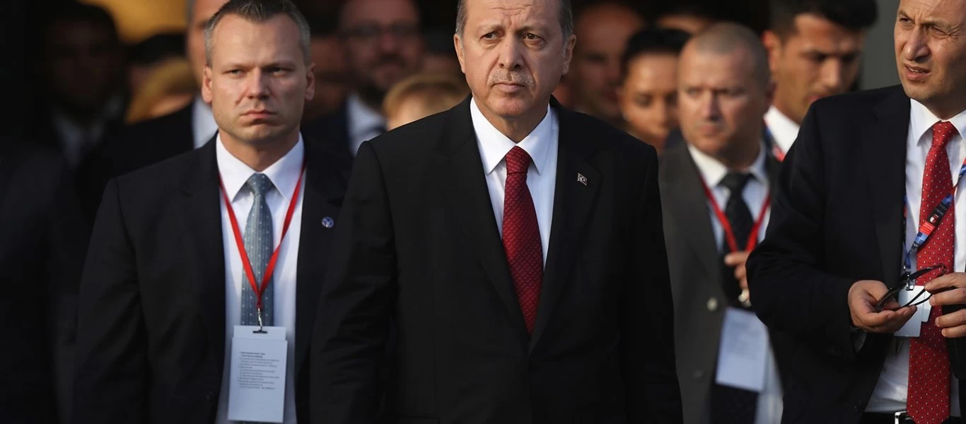 Διορία μέχρι την Τρίτη από Ερντογάν σε YPG: «Όπως έμαθαν τι εστί Τουρκία στην Κύπρο έτσι θα το μάθουν και τώρα»